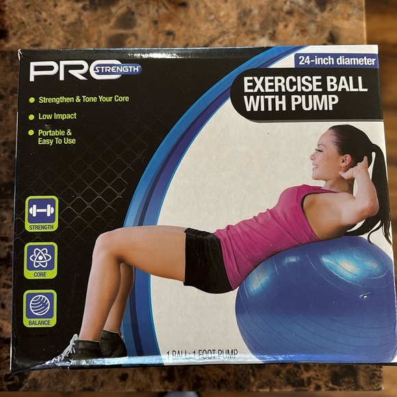 NWT Pro Strength Exercise Ball With Pump - Picture 1 of 2